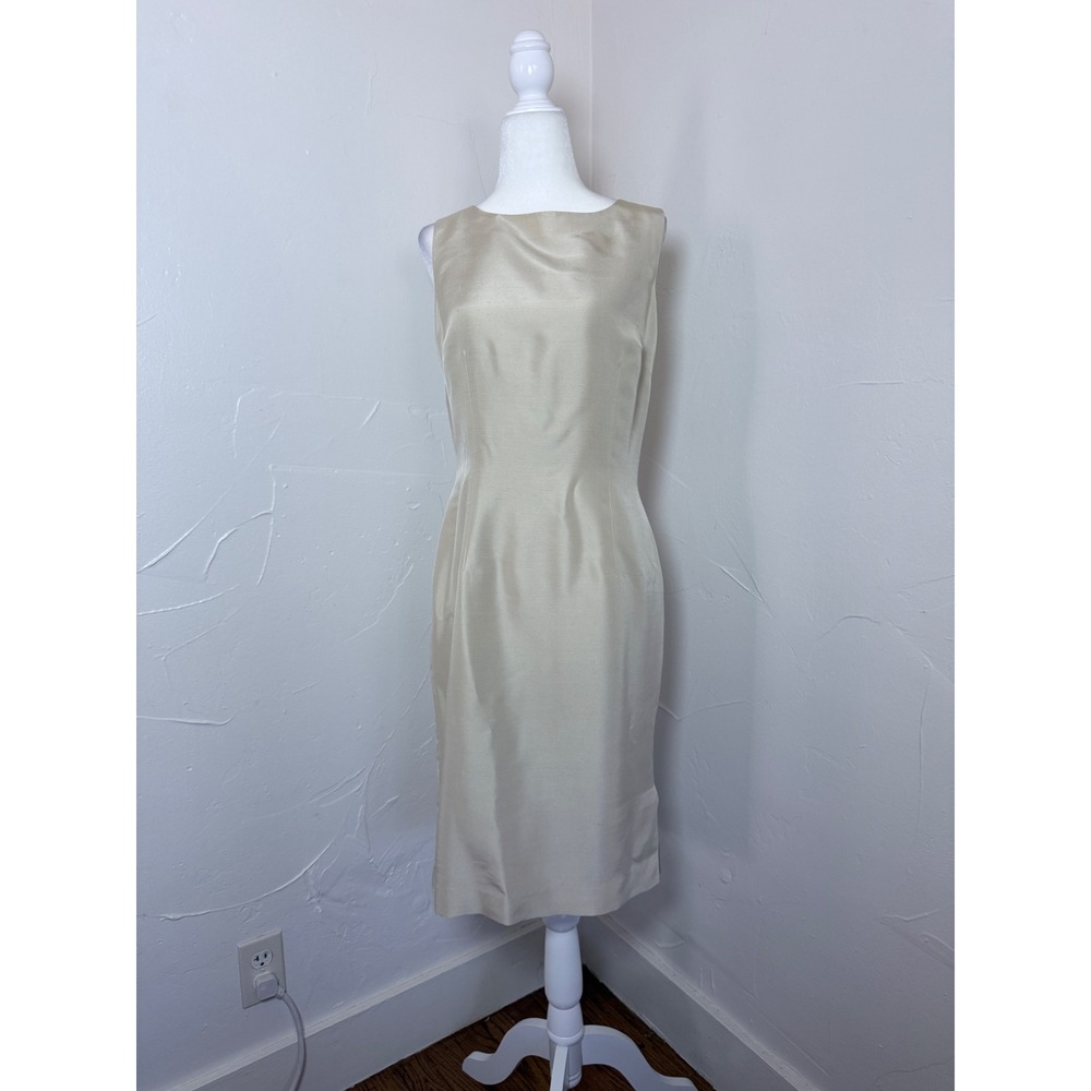 Maggy London 100% Silk Champagne Beige Sleeveless Sheath Dress Size 6